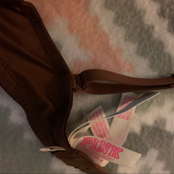 Victoria’s Secret PINK 34D push-up! ❤️ - Picture 4 of 5